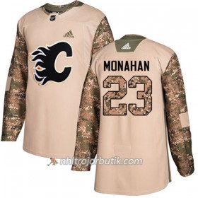 Män Ishockey Calgary Flames Tröja Sean Monahan 23 Adidas 2017-2018 Camo Veterans Day Practice Authentic